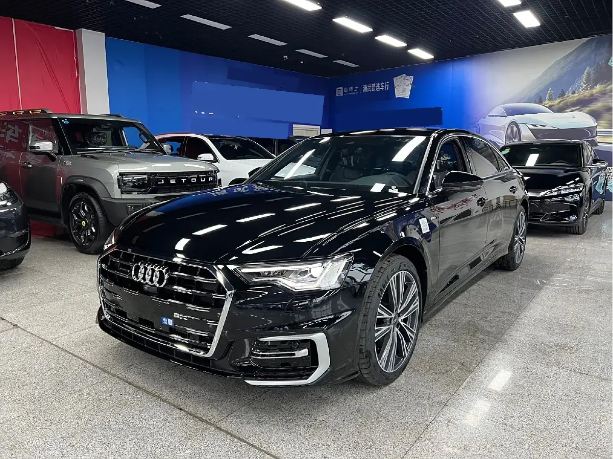 2024 Audi A6L 2.0T 245HP L4 7DCT