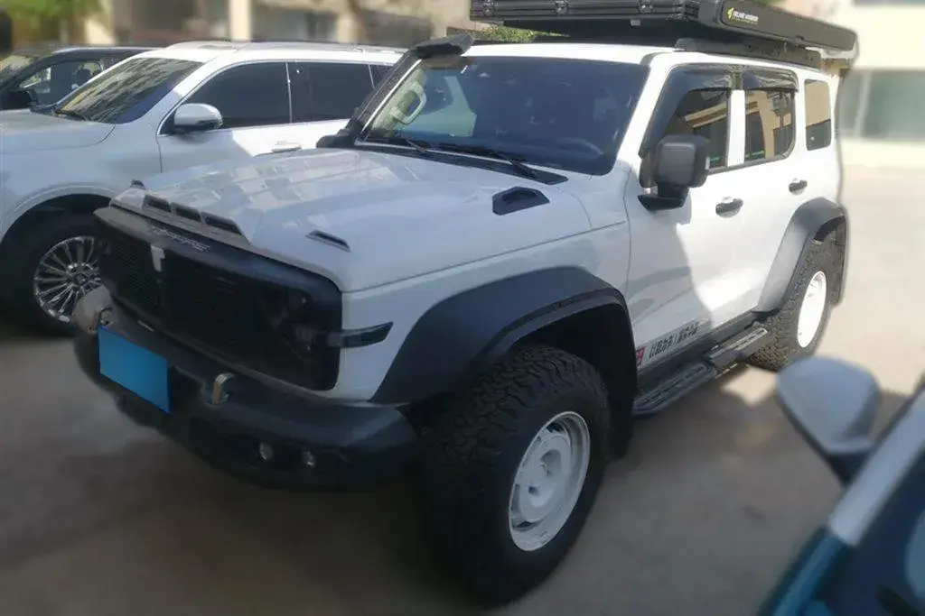 2023 Tank 300 2.0T 227HP L4 8AT