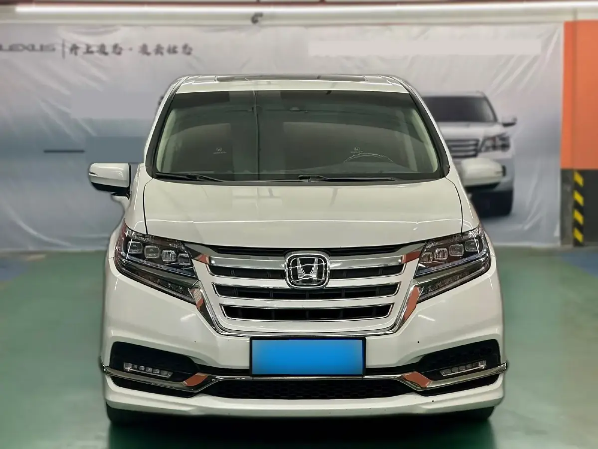 2019 Honda Elysioin 2.0L 146HP L4 E-CVT Hybrid