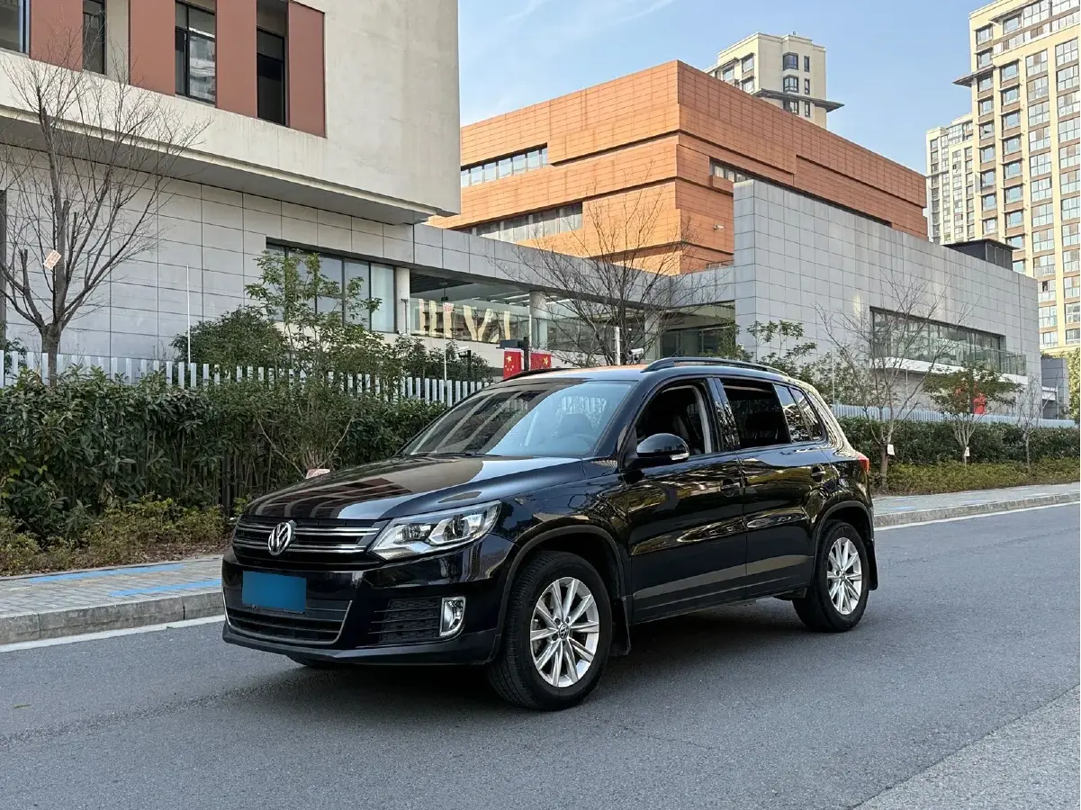 2016 Volkswagen Tiguan 1.8T 160HP L4 6AT