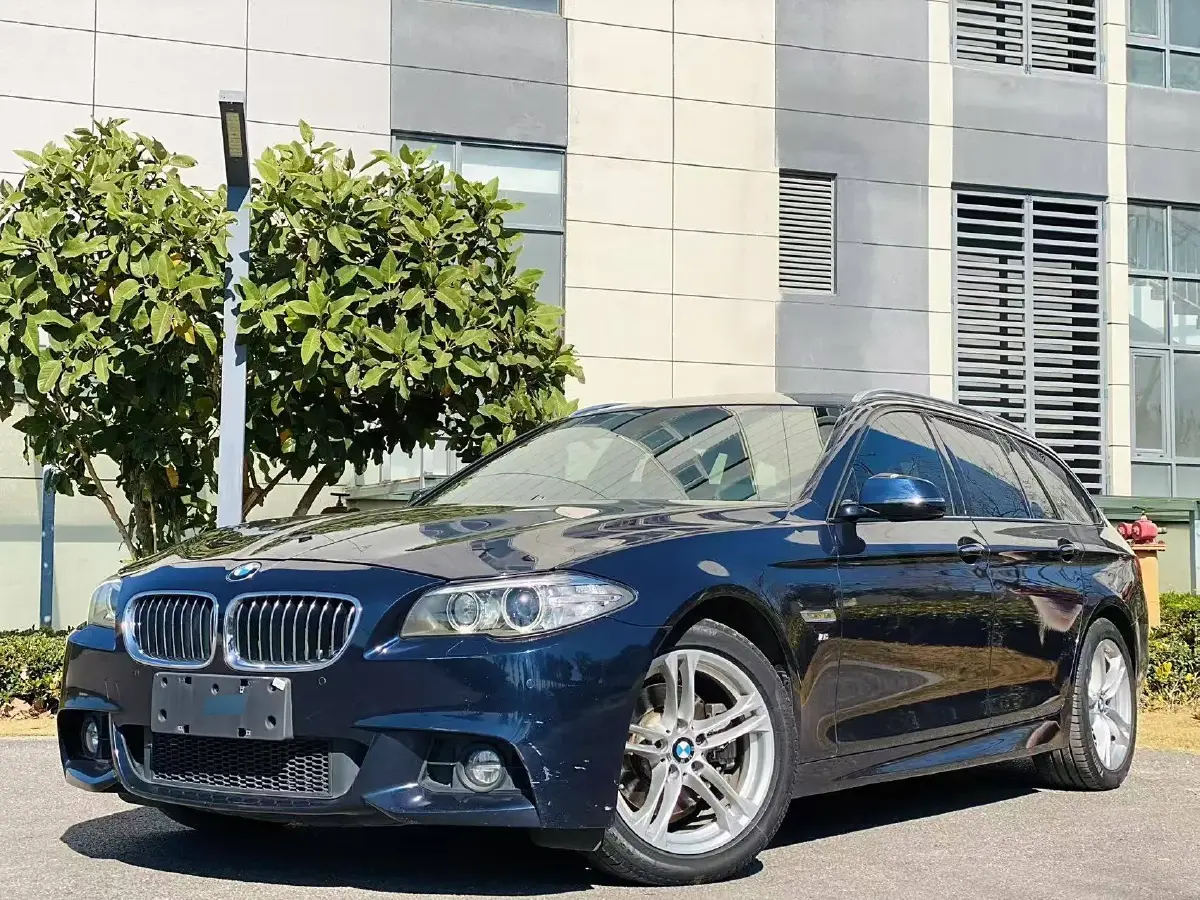 2014 BMW 5 Series 2.0T 245HP L4 8AT