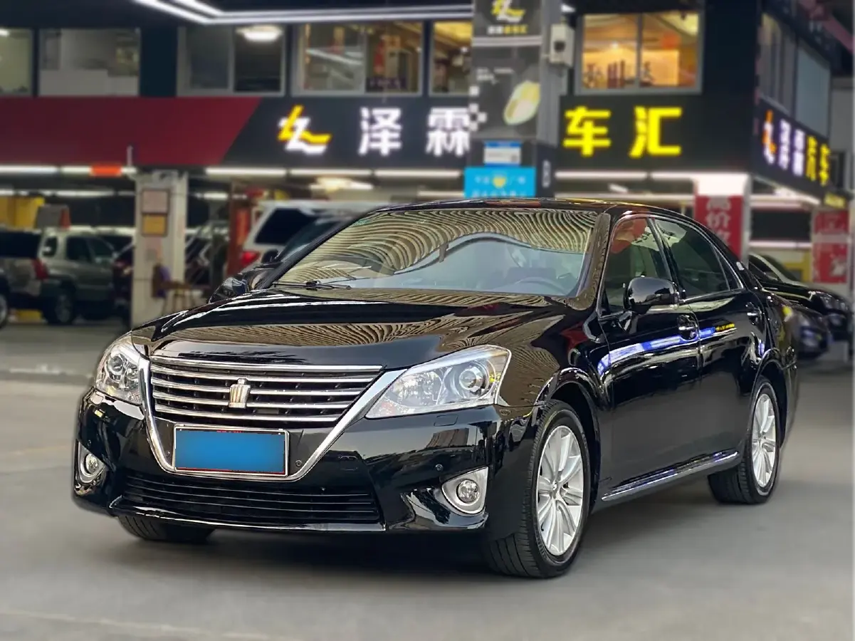 2012 Toyota Crown 2.5L 193HP V6 6AT