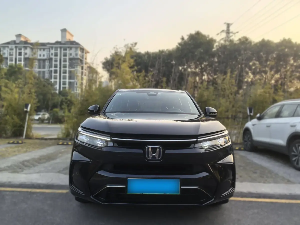 2023 Honda Breeze 2.0L 150HP L4 E-CVT PHEV 17.7KWH