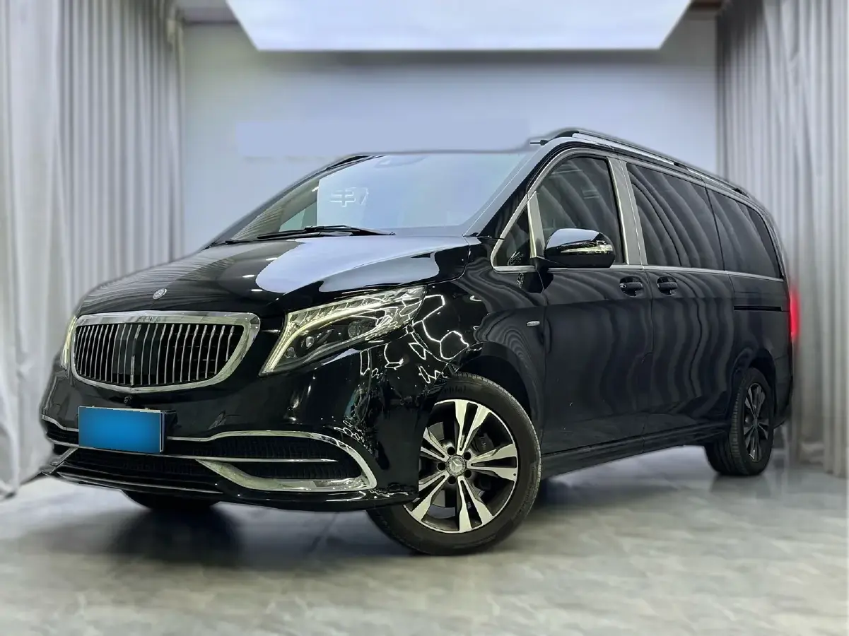 2016 Mercedes-Benz V Class 2.0T 211HP L4 7AT