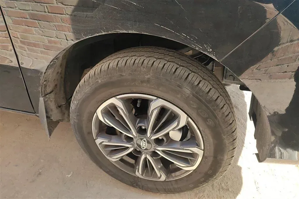 2019 JAC Refine M3 1.8L 133HP L4 5MT,autocango,china used car exporter,china ev exporter,chinese used car exporter,chinese used ev exporter