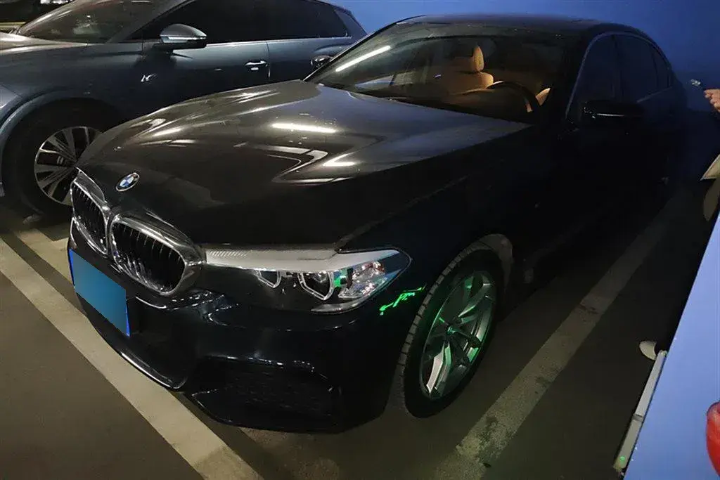 2020 BMW 5 Series 2.0T 184HP L4 8AT