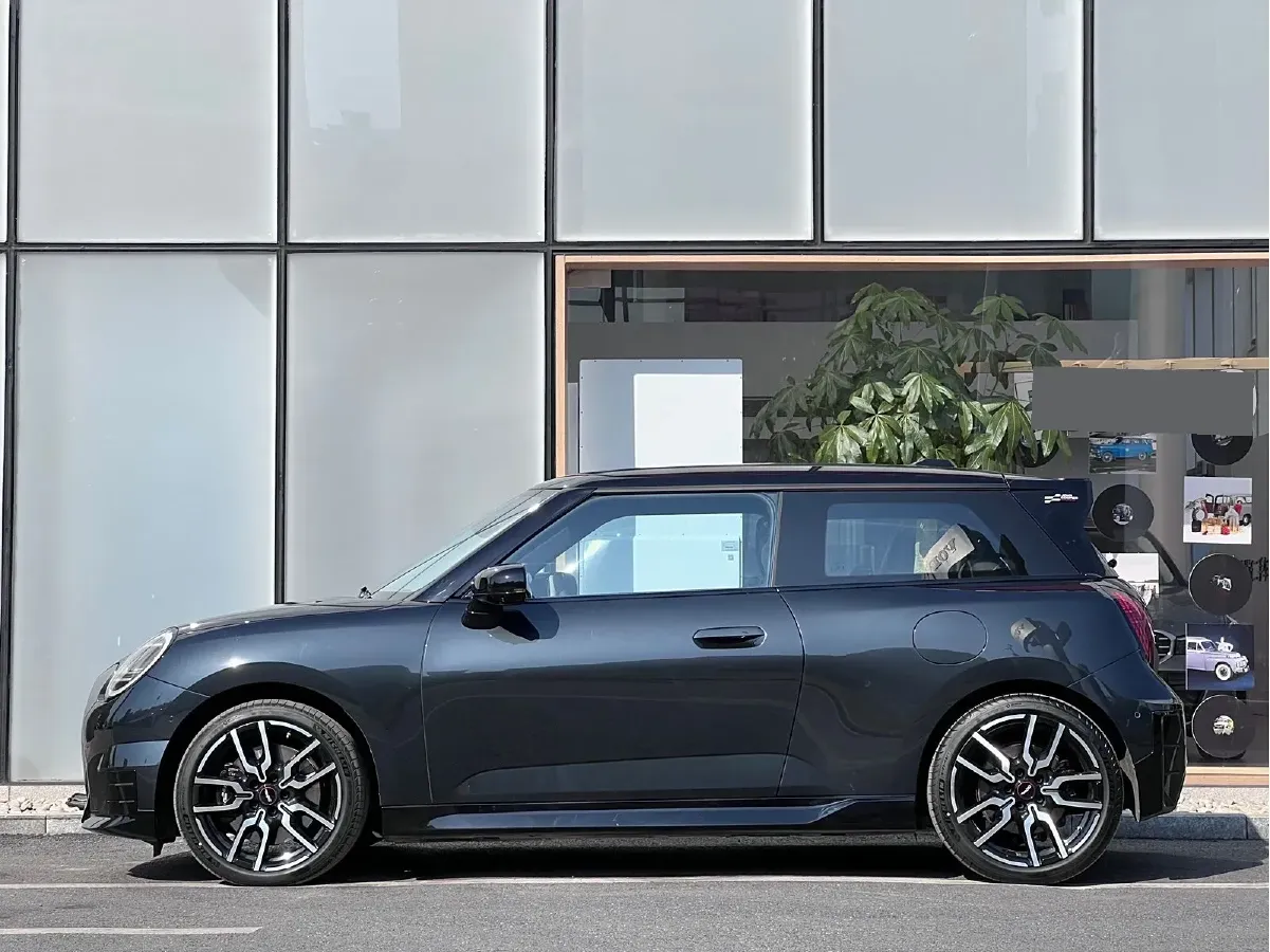 2024 MINI COOPER BEV 51.5KWH,autocango,china used car exporter,china ev exporter,chinese used car exporter,chinese used ev exporter