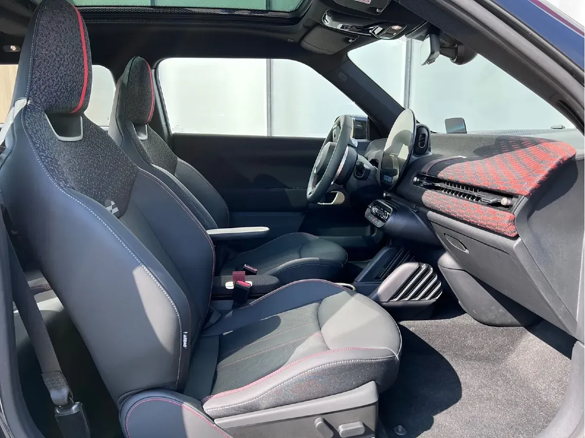 2024 MINI COOPER BEV 51.5KWH,autocango,china used car exporter,china ev exporter,chinese used car exporter,chinese used ev exporter