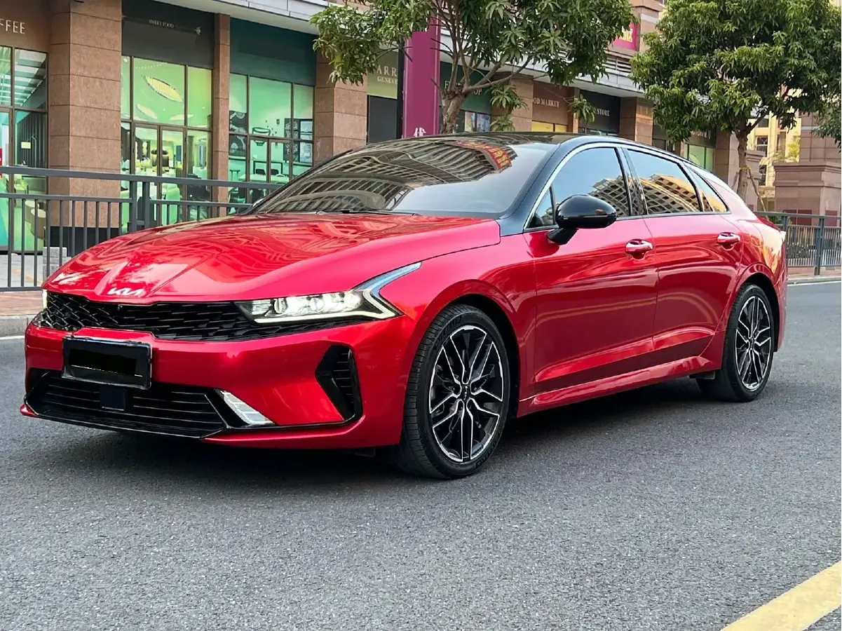 2021 Kia K5 2.0T 240HP L4 8AT