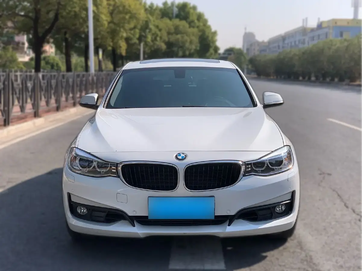 2016 BMW 3 Series GT 2.0T 184HP L4 8AT