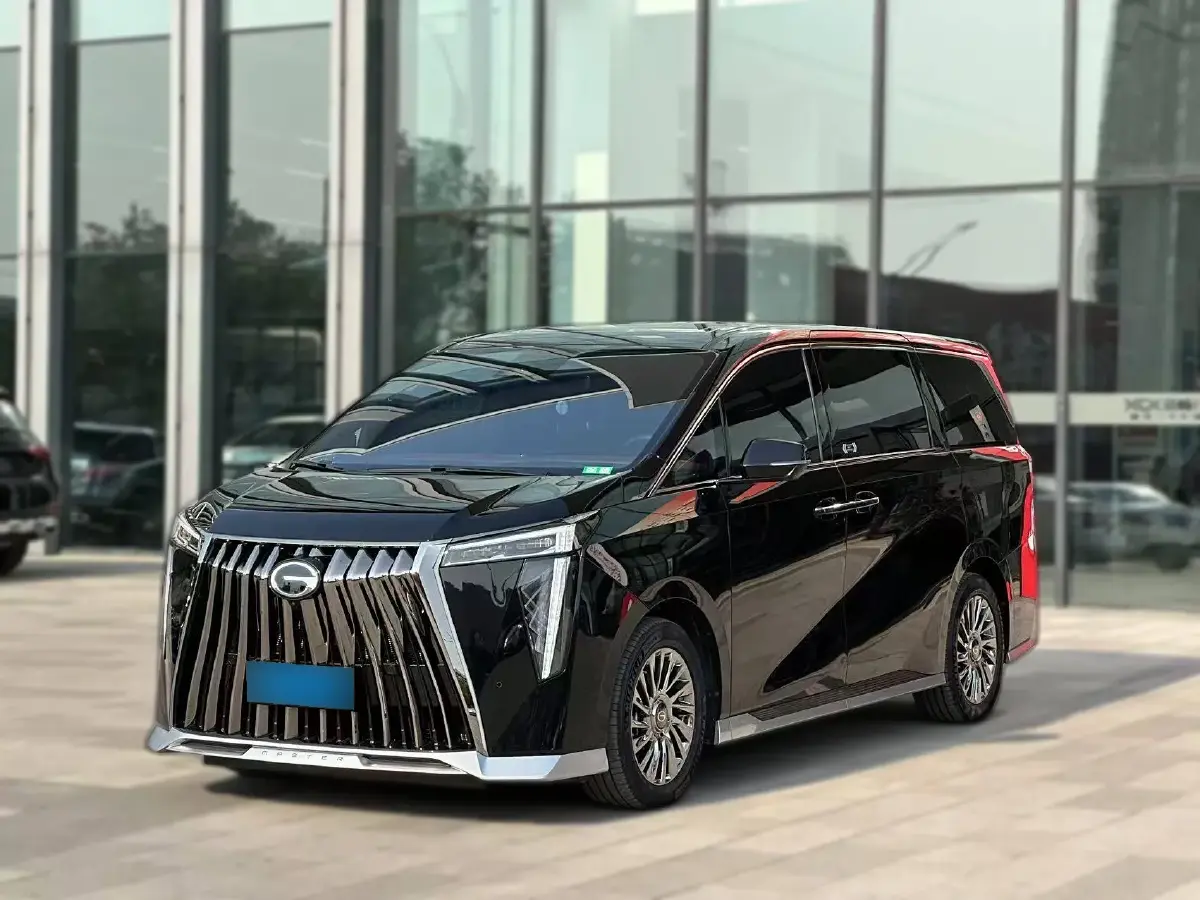 2023 GAC Trumpchi M8 2.0T 190HP L4 E-CVT Hybrid 2023 GAC Trumpchi M8 2.0T 190HP L4 E-CVT Hybrid