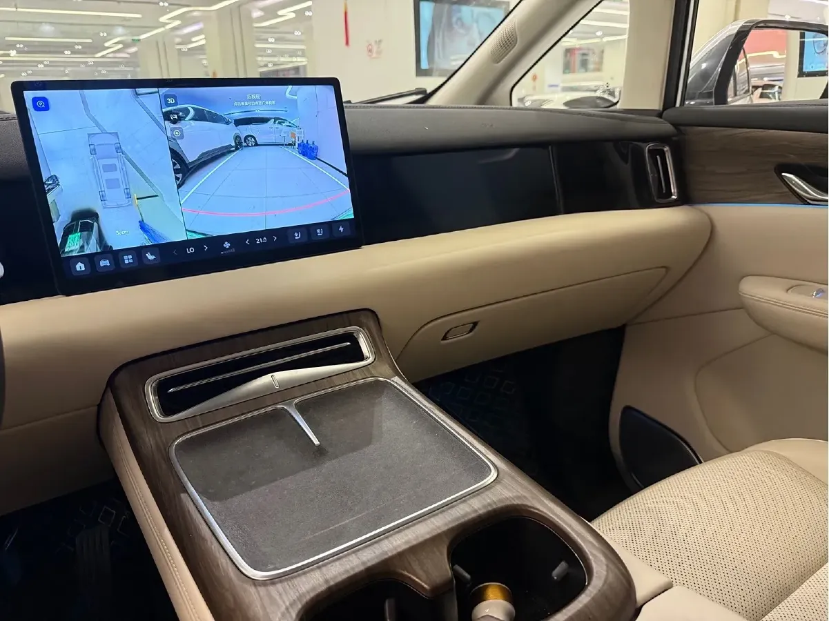 2023 Hycan V09 BEV 95.16KWH,autocango,china used car exporter,china ev exporter,chinese used car exporter,chinese used ev exporter