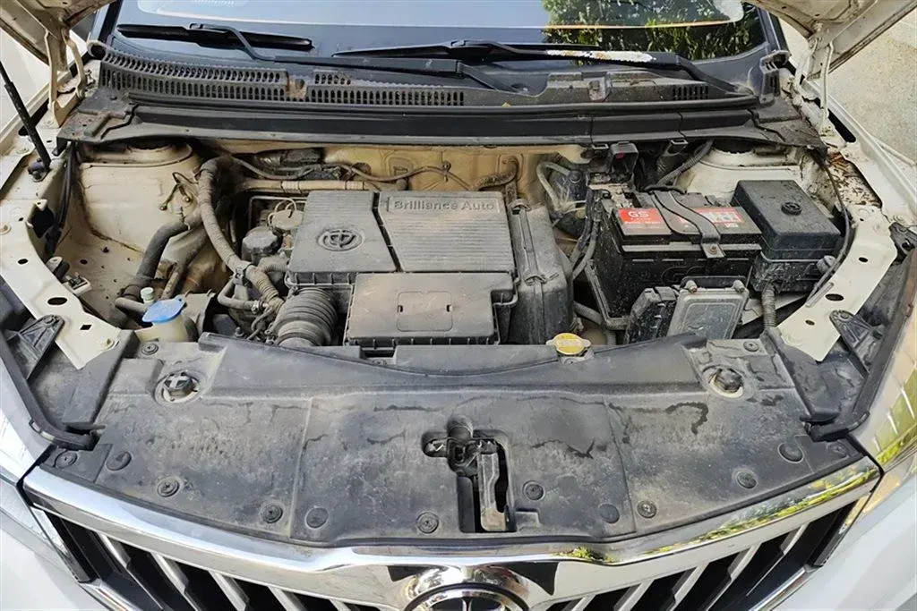 2017 Brilliance Auto V3 1.5L 112HP L4 5AT,autocango,china used car exporter,china ev exporter,chinese used car exporter,chinese used ev exporter