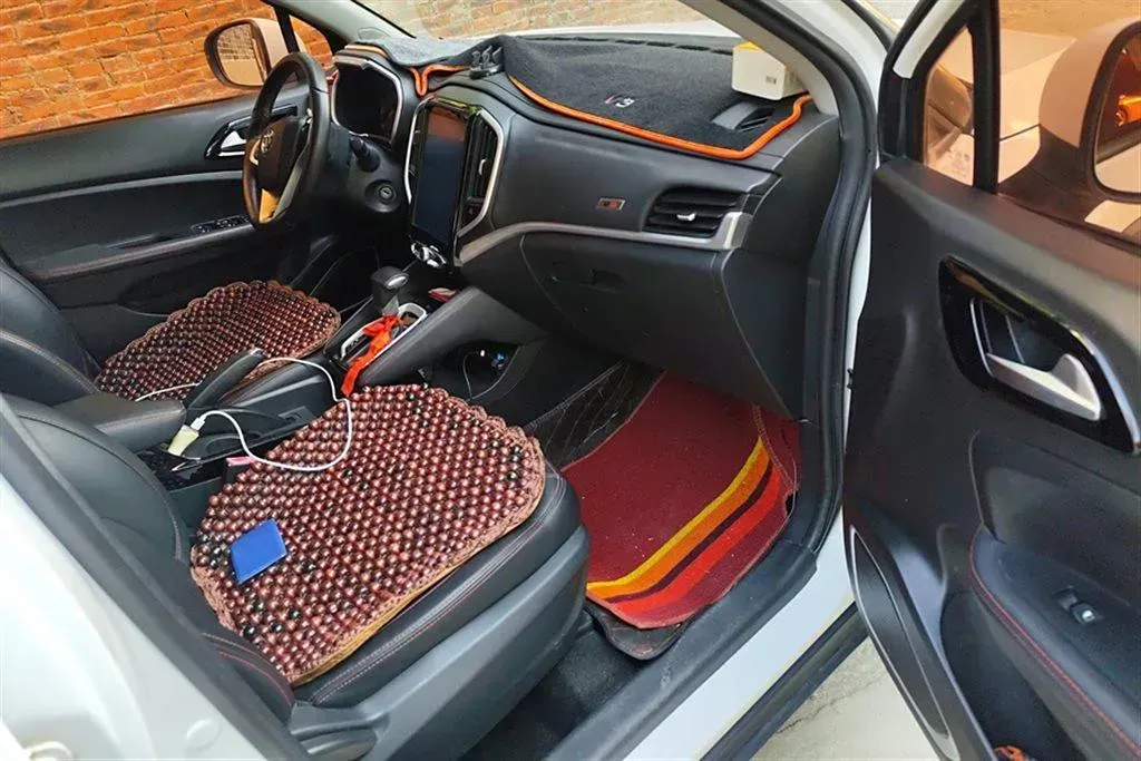 2017 Brilliance Auto V3 1.5L 112HP L4 5AT,autocango,china used car exporter,china ev exporter,chinese used car exporter,chinese used ev exporter