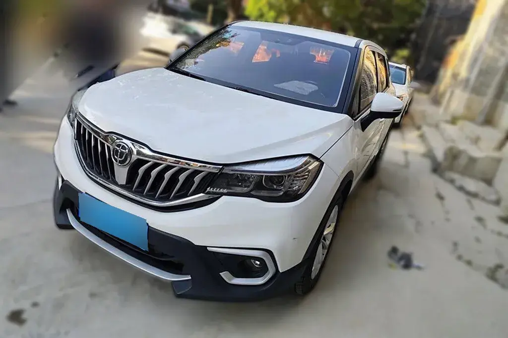 2017 Brilliance Auto V3 1.5L 112HP L4 5AT