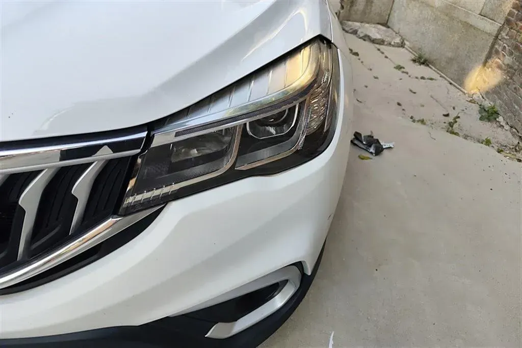 2017 Brilliance Auto V3 1.5L 112HP L4 5AT,autocango,china used car exporter,china ev exporter,chinese used car exporter,chinese used ev exporter