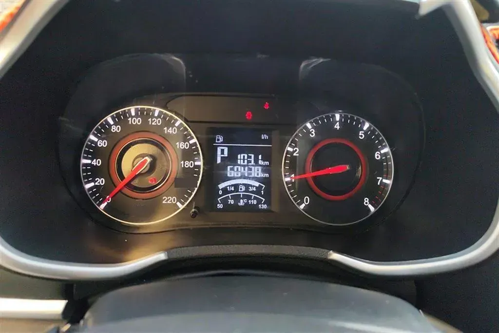 2017 Brilliance Auto V3 1.5L 112HP L4 5AT,autocango,china used car exporter,china ev exporter,chinese used car exporter,chinese used ev exporter