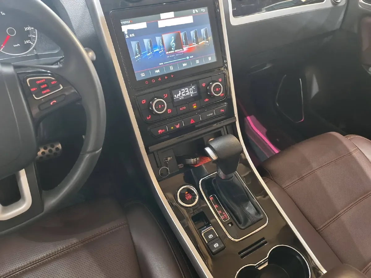 2017 Yema T70 1.8T 160HP L4 CVT,autocango,china used car exporter,china ev exporter,chinese used car exporter,chinese used ev exporter