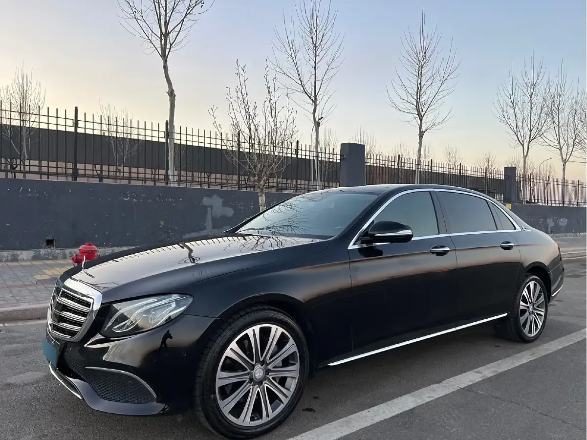 2016 Mercedes-Benz E Class 2.0T 245HP L4 9AT