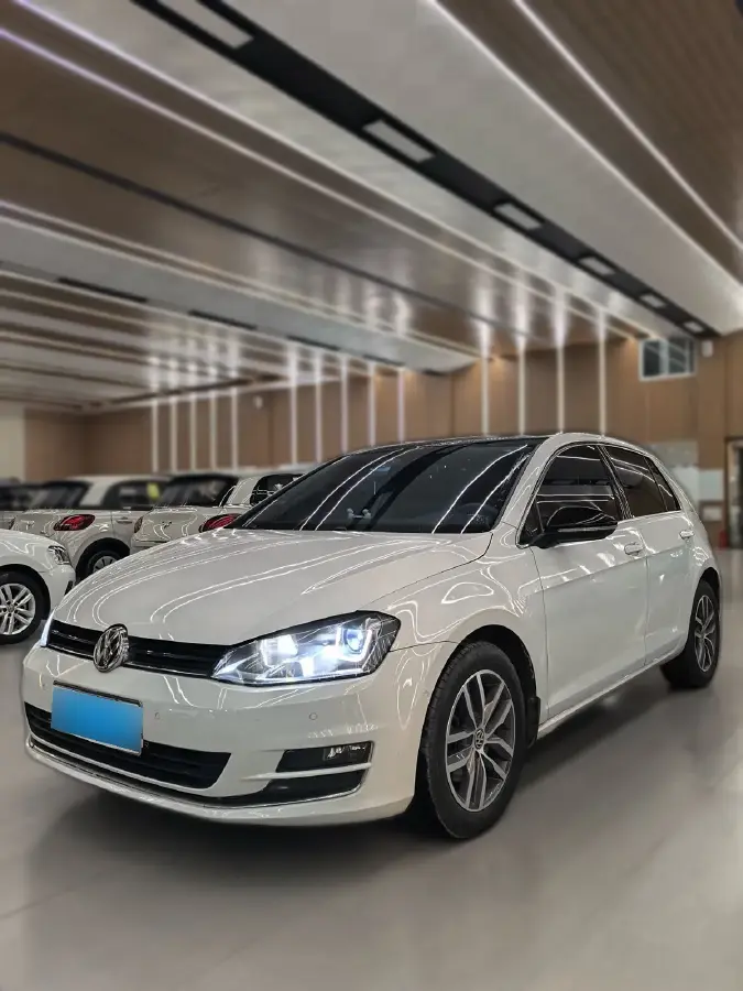 2017 Volkswagen Golf 1.4T 131HP L4 7DCT