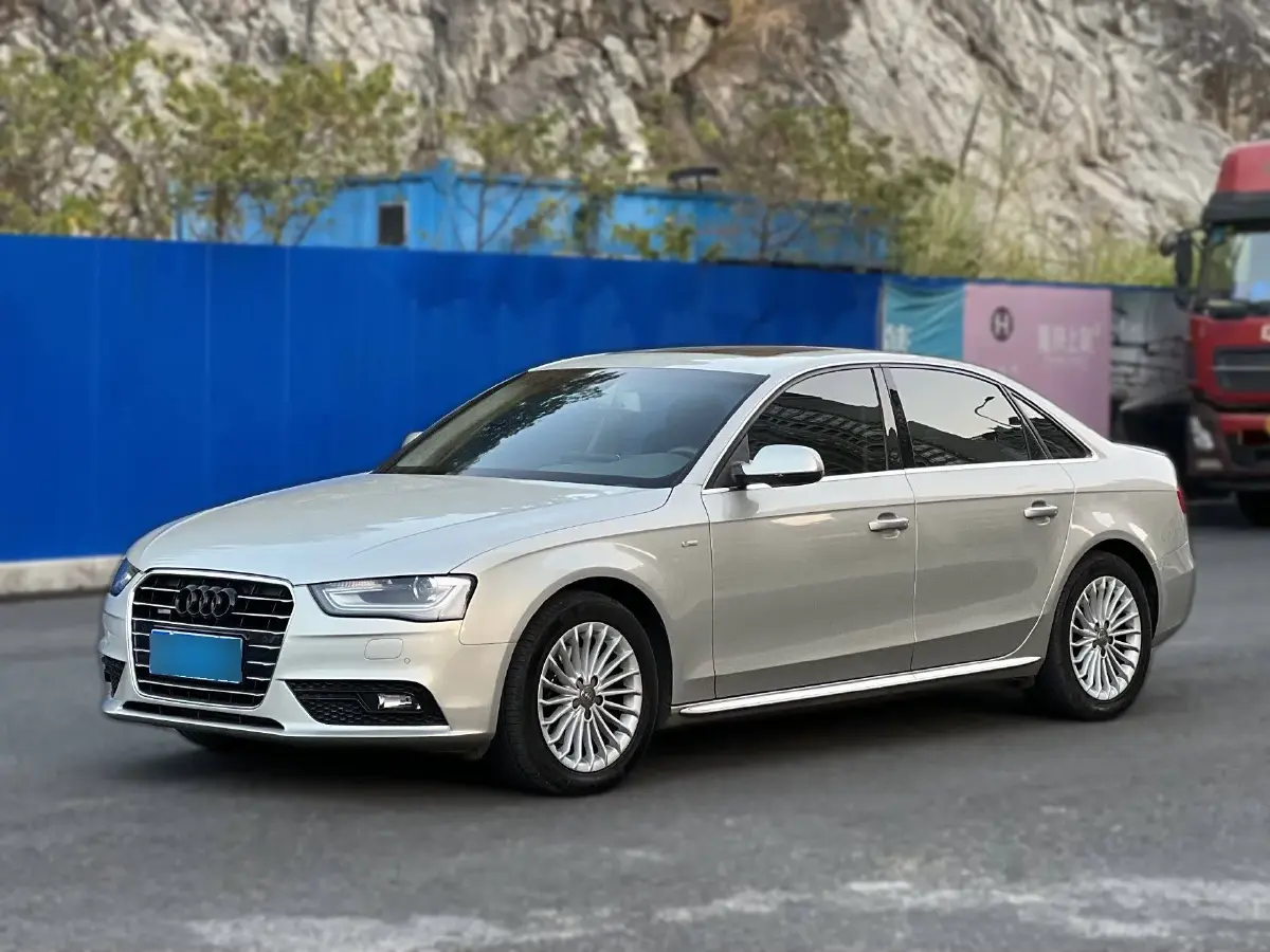 2016 Audi A4L 2.0T 180HP L4 CVT