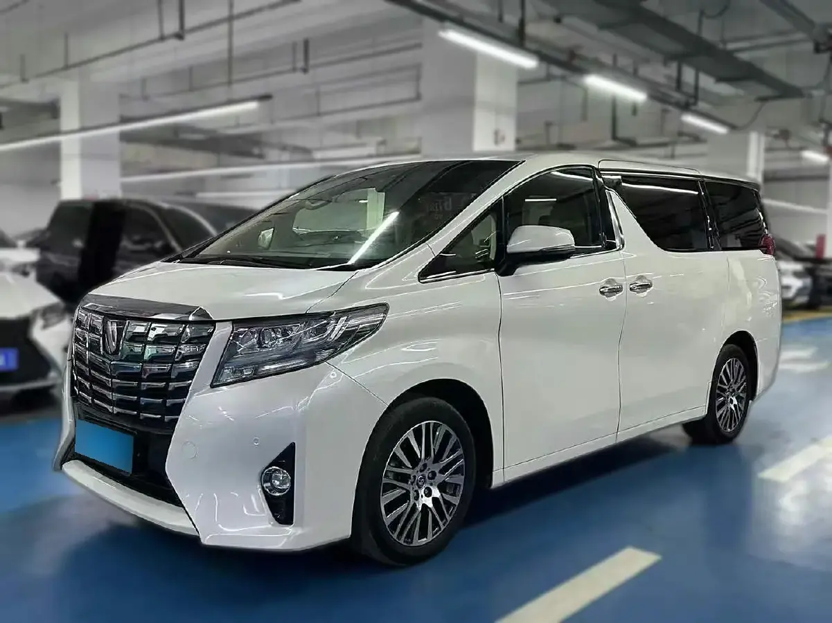 2015 Toyota Alphard 3.5L 275HP V6 6AT