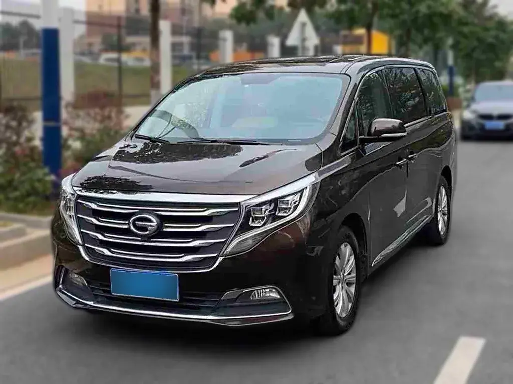 2018 GAC Trumpchi M8 2.0T 201HP L4 6AT