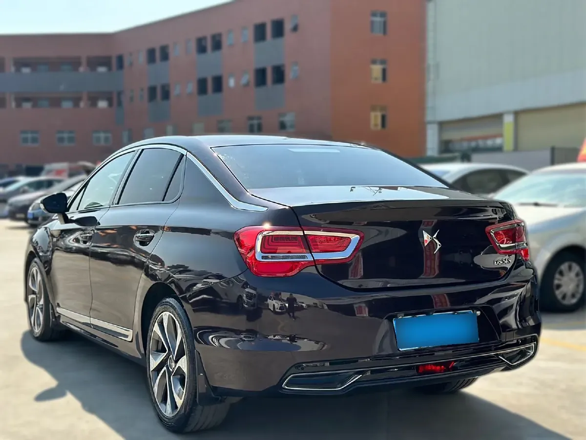 2014 DS 5LS 1.6T 200HP L4 6AT,autocango,china used car exporter,china ev exporter,chinese used car exporter,chinese used ev exporter