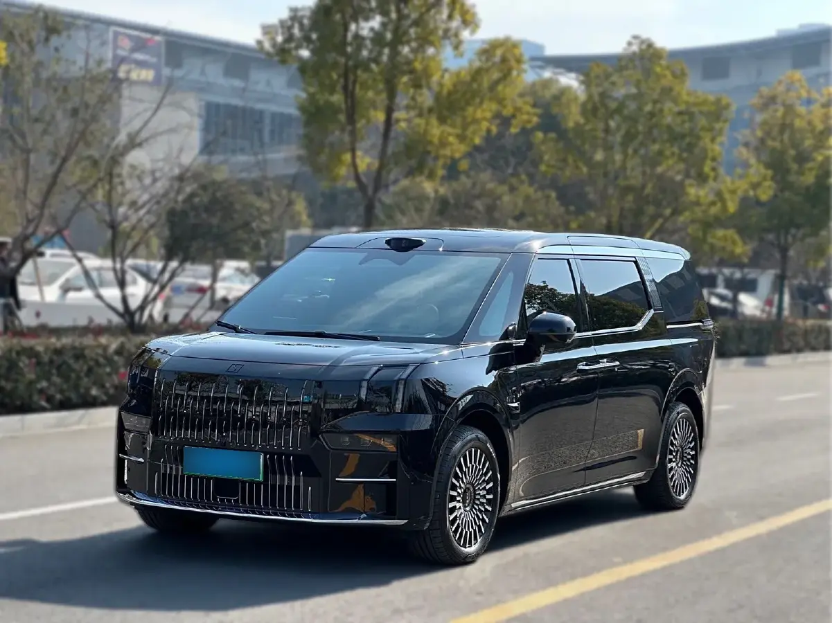 2024 Zeekr 009 BEV 108KWH