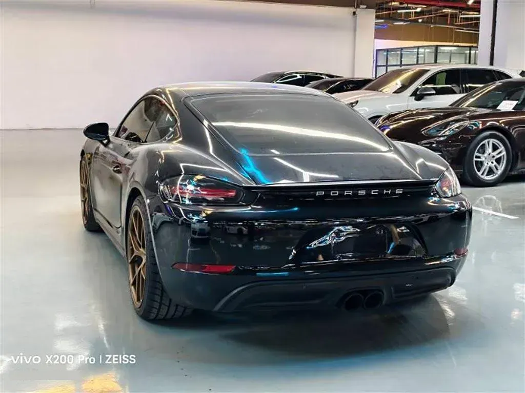 2020 Porsche 718 2.0T 250HP H4 7DCT,autocango,china used car exporter,china ev exporter,chinese used car exporter,chinese used ev exporter