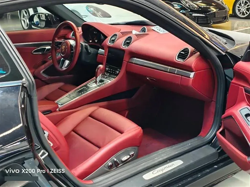 2020 Porsche 718 2.0T 250HP H4 7DCT,autocango,china used car exporter,china ev exporter,chinese used car exporter,chinese used ev exporter