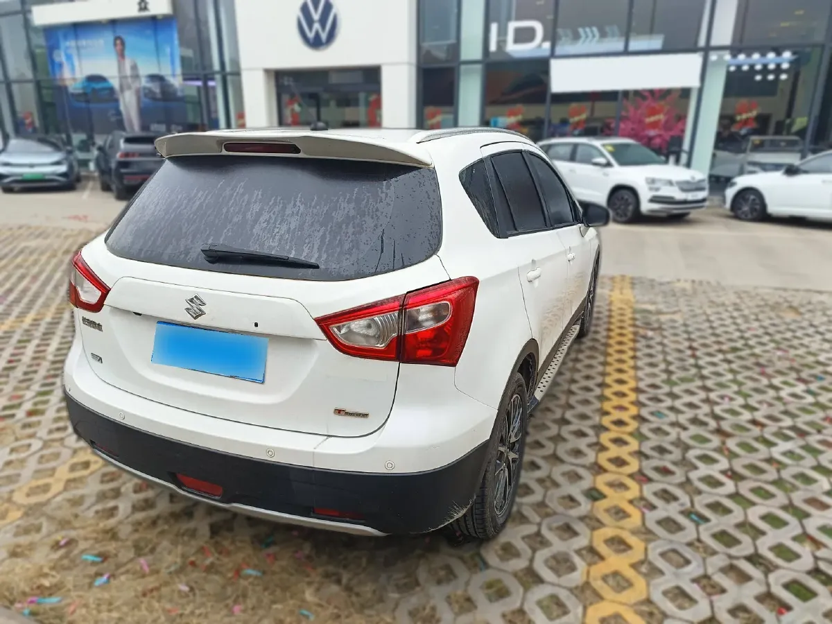 2015 Suzuki S-cross 1.4T 140HP L4 6AT,autocango,china used car exporter,china ev exporter,chinese used car exporter,chinese used ev exporter