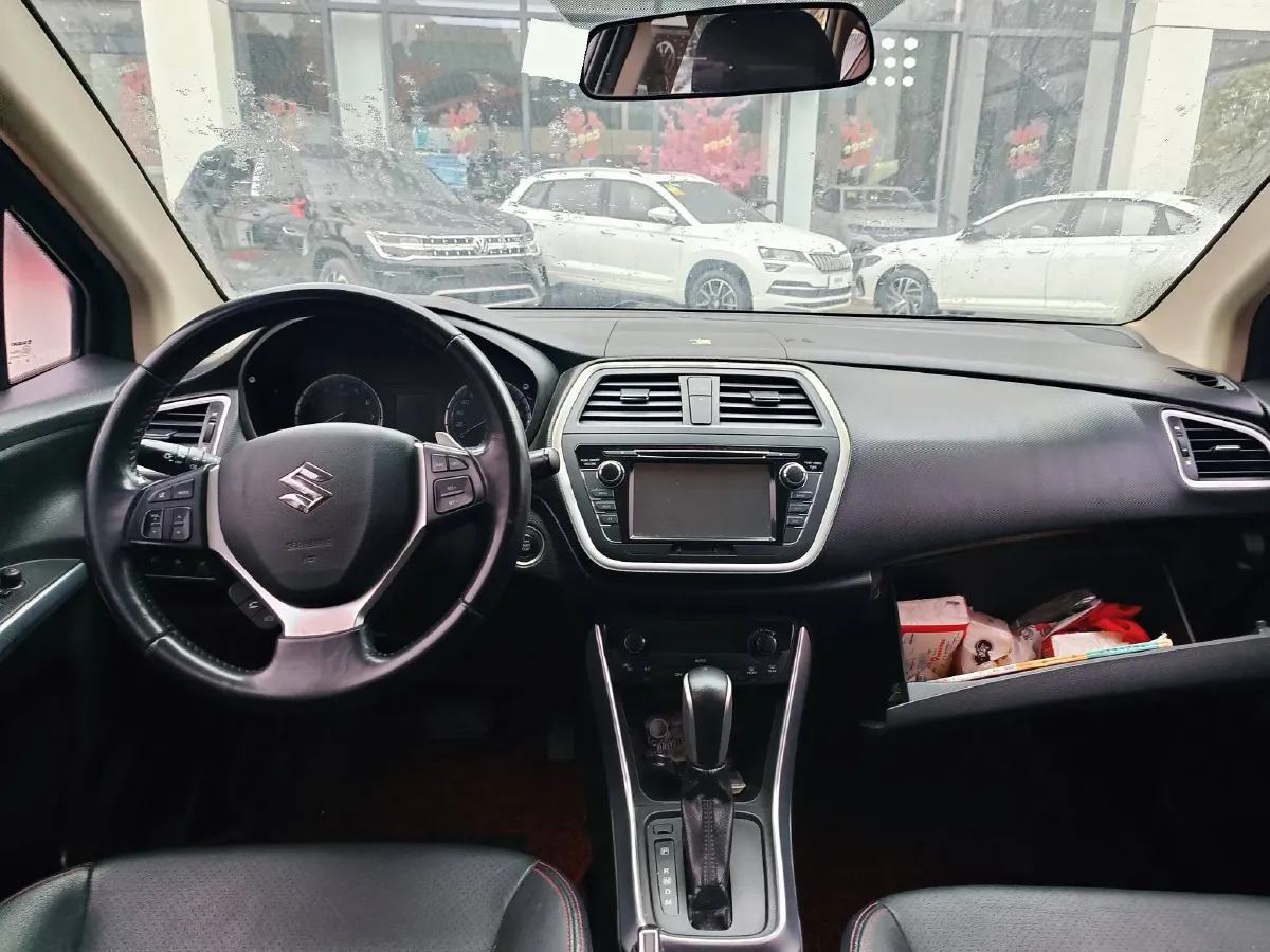 2015 Suzuki S-cross 1.4T 140HP L4 6AT,autocango,china used car exporter,china ev exporter,chinese used car exporter,chinese used ev exporter