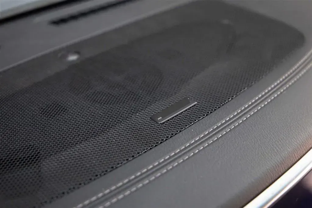 2016 Infiniti QX80 5.6L 398HP V8 7AT,autocango,china used car exporter,china ev exporter,chinese used car exporter,chinese used ev exporter