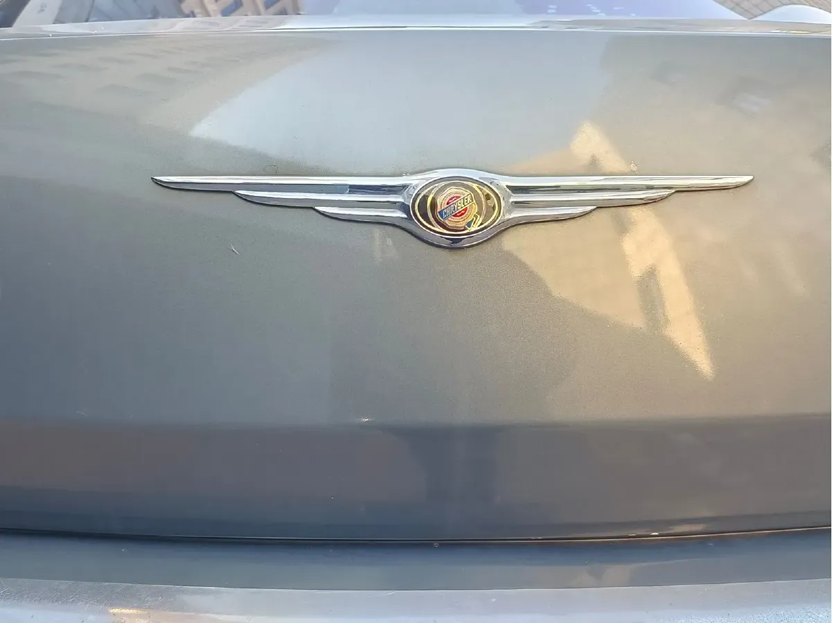 2004 Chrysler 300C 5.7L 340HP V8 5AT,autocango,china used car exporter,china ev exporter,chinese used car exporter,chinese used ev exporter