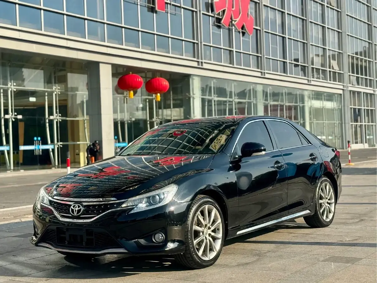 2013 Toyota Reiz 2.5L 193HP V6 6AT