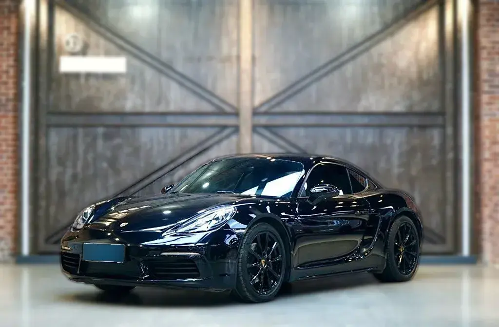 2016 Porsche 718 2.0T 250HP H4 7DCT