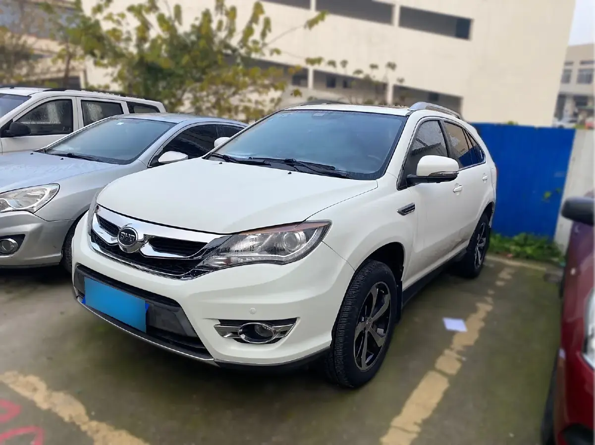 2015 BYD S7 2.0T 205HP L4 6DCT