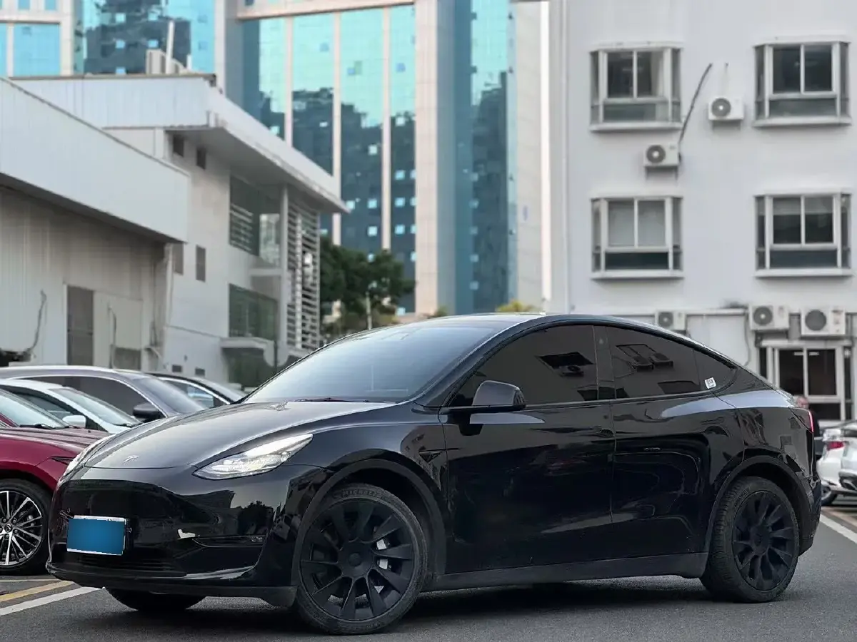 2021 Tesla Model Y BEV 60KWH