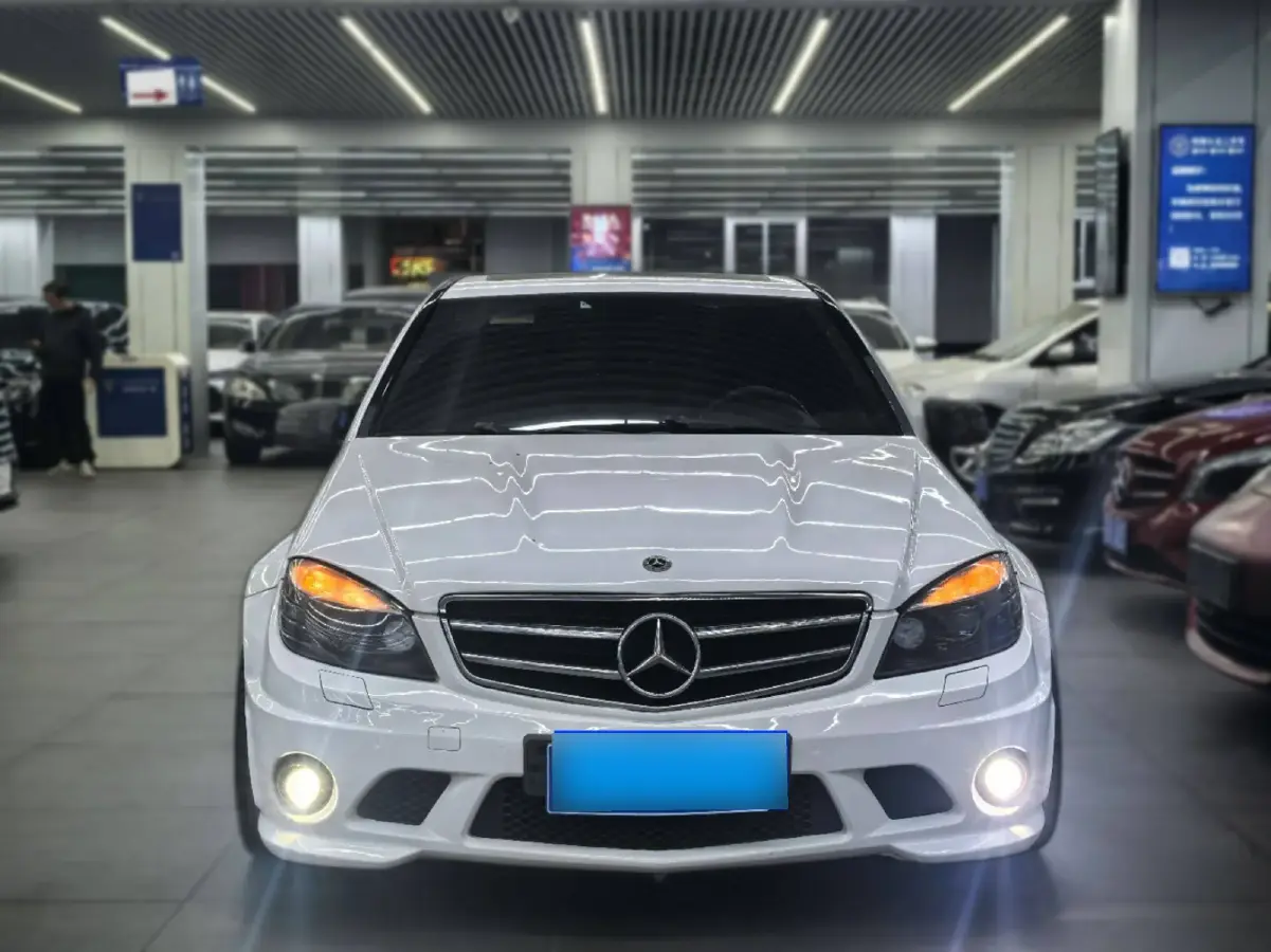 2010 Mercedes-Benz C AMG 6.2L 457HP V8 7AT