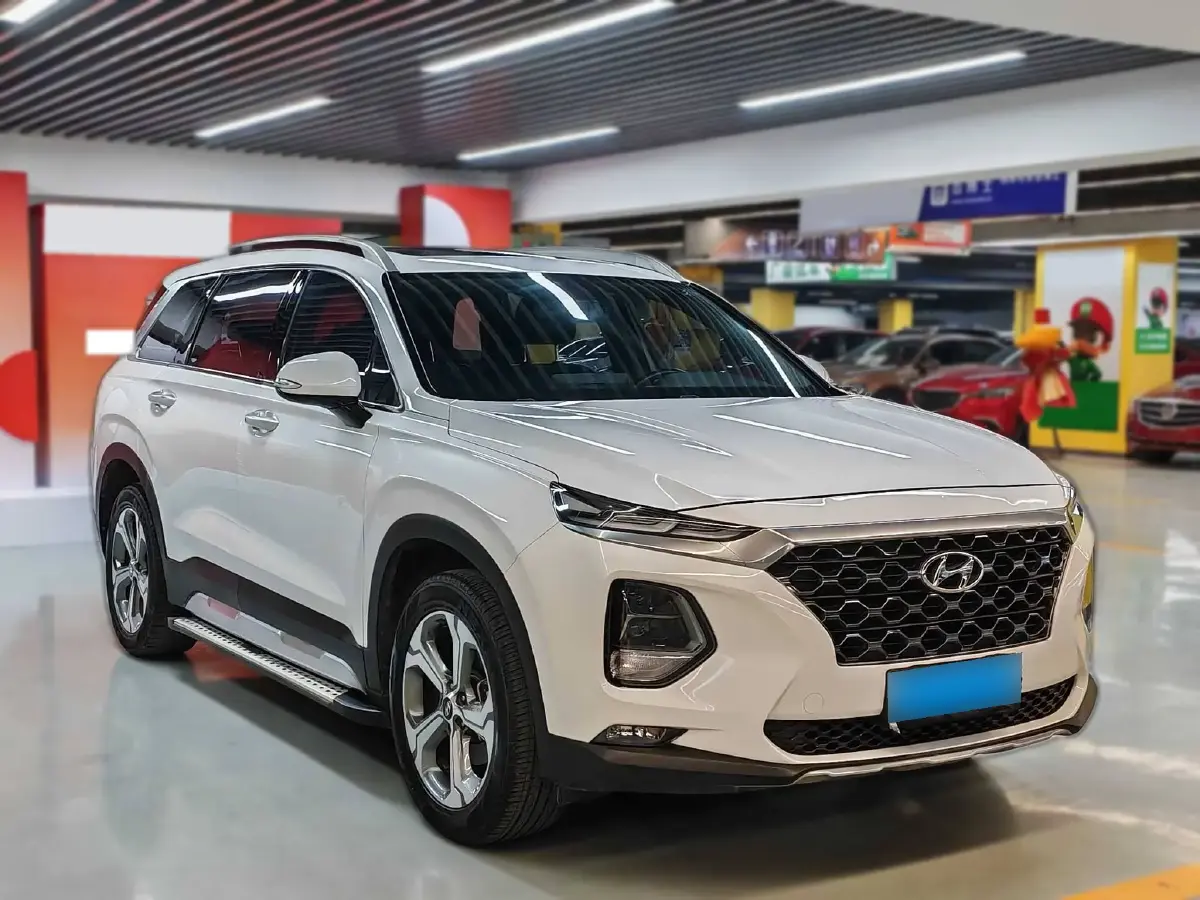 2019 Hyundai Santafe 2.0T 240HP L4 8AT