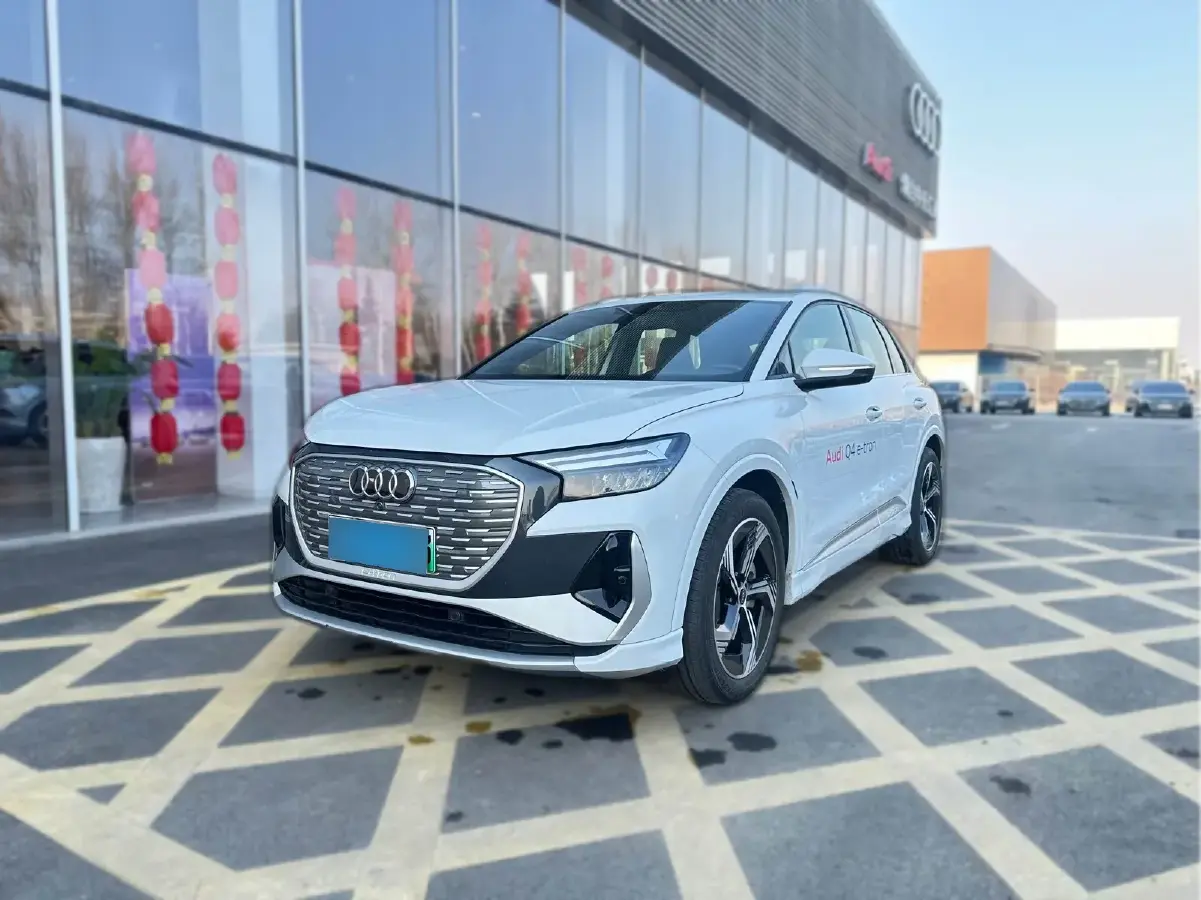 2023 Audi Q4 e-tron BEV 84.8KWH