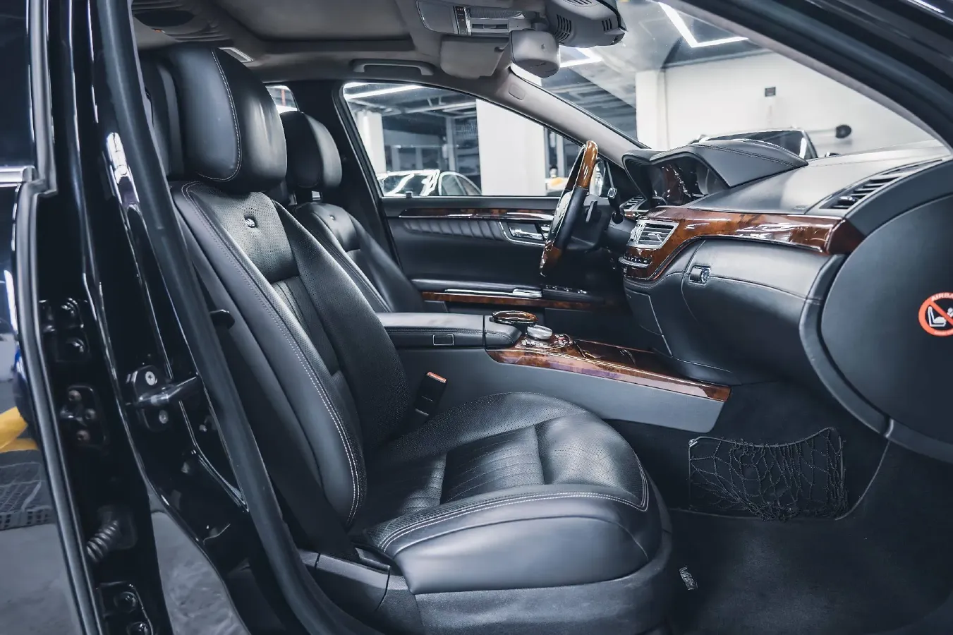 2011 Brabus S Class 5.5T 517HP V12 5AT,autocango,china used car exporter,china ev exporter,chinese used car exporter,chinese used ev exporter