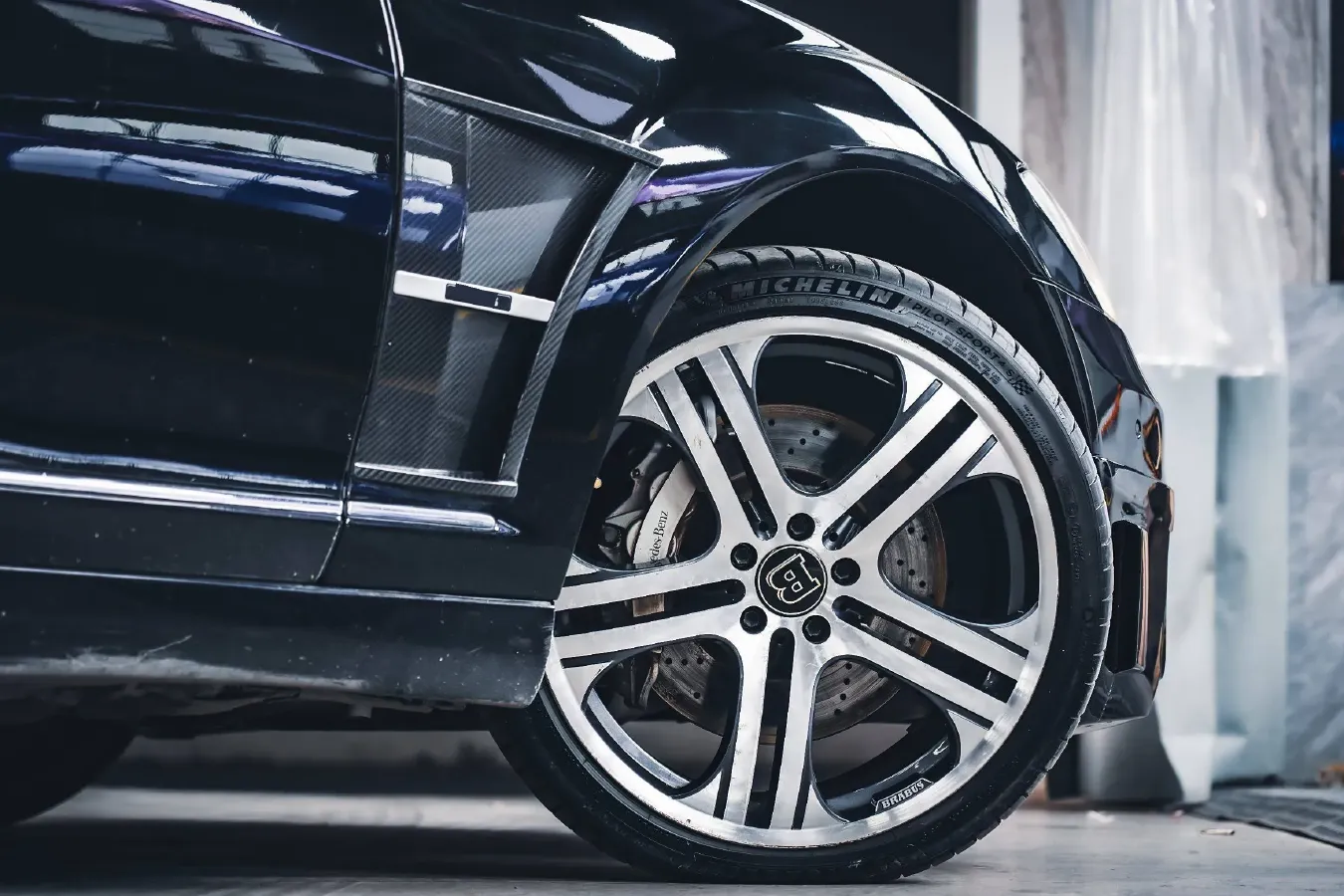 2011 Brabus S Class 5.5T 517HP V12 5AT,autocango,china used car exporter,china ev exporter,chinese used car exporter,chinese used ev exporter