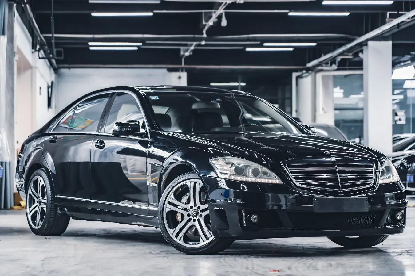 2011 Brabus S Class 5.5T 517HP V12 5AT,autocango,china used car exporter,china ev exporter,chinese used car exporter,chinese used ev exporter