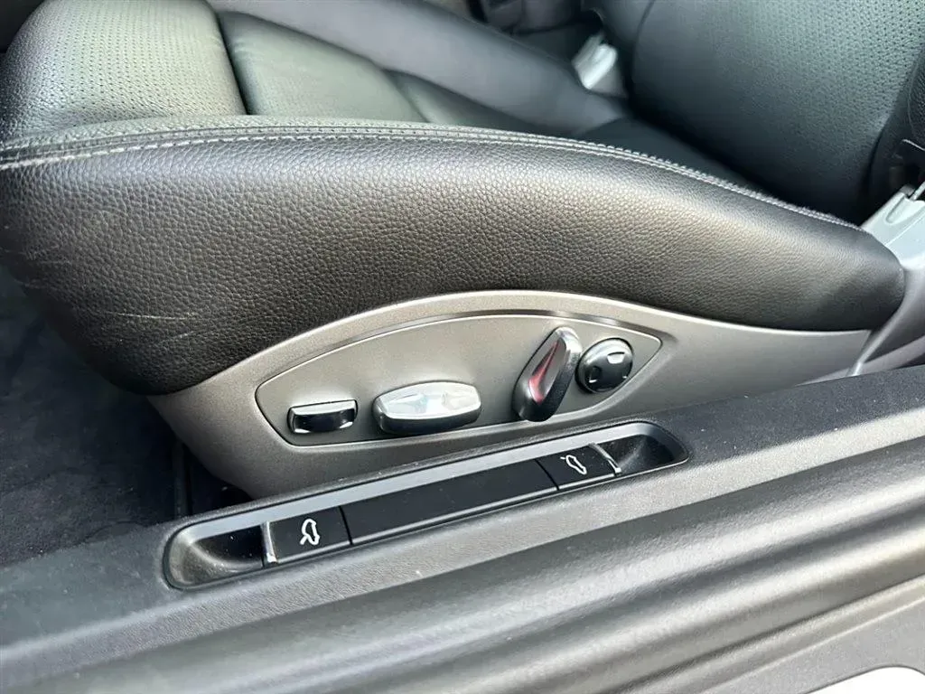 2018 Porsche 718 2.0T 250HP H4 7DCT,autocango,china used car exporter,china ev exporter,chinese used car exporter,chinese used ev exporter