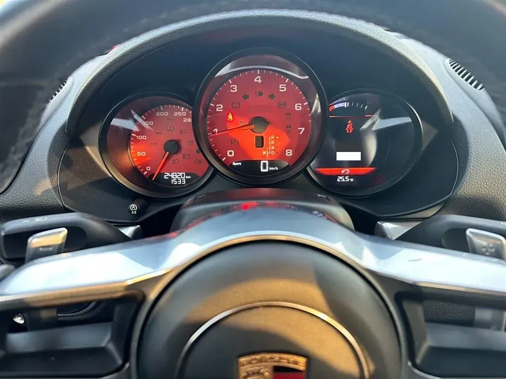 2018 Porsche 718 2.0T 250HP H4 7DCT,autocango,china used car exporter,china ev exporter,chinese used car exporter,chinese used ev exporter