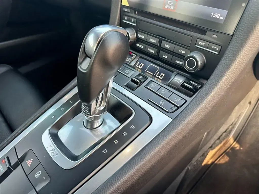 2018 Porsche 718 2.0T 250HP H4 7DCT,autocango,china used car exporter,china ev exporter,chinese used car exporter,chinese used ev exporter