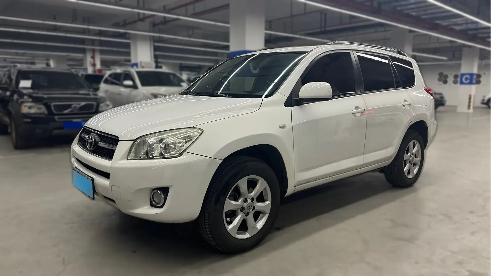 2011 Toyota RAV4 2.0L 150HP L4 4AT