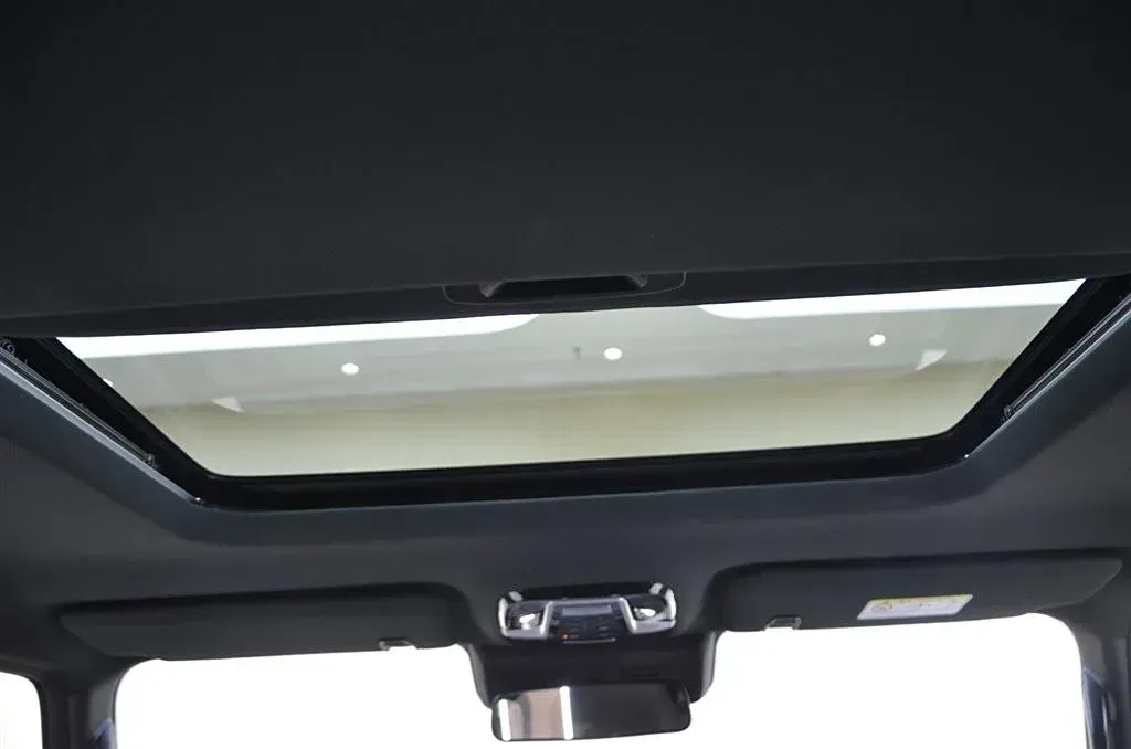 2024 212 212 T01 2.0T 252HP L4 8AT,autocango,china used car exporter,china ev exporter,chinese used car exporter,chinese used ev exporter